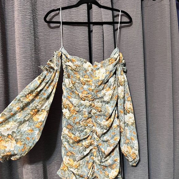 Hello Molly Dress - Picture 6 of 7